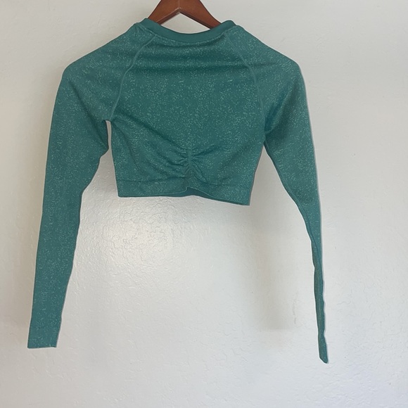 Teal Cropped Gymshark Long Sleeve - Picture 3 of 5